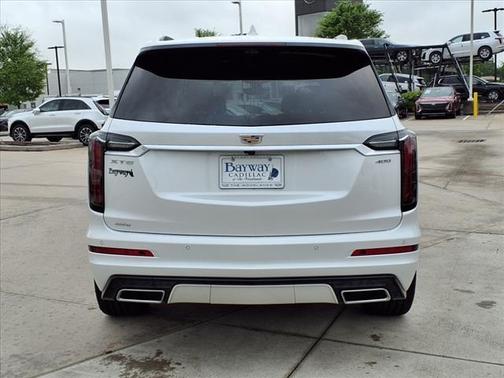 2025 Cadillac XT6 Sport AWD