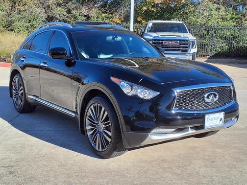2017 INFINITI QX70 Base