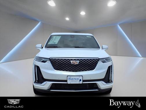 2025 Cadillac XT6 Premium Luxury FWD