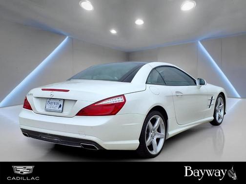White 2014 Mercedes-Benz SL-Class SL 550
