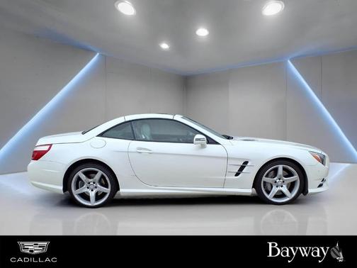 White 2014 Mercedes-Benz SL-Class SL 550