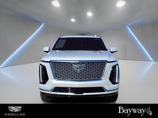 2025 Cadillac Escalade ESV Premium Luxury
