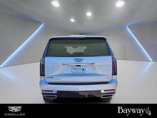 2025 Cadillac Escalade ESV Premium Luxury