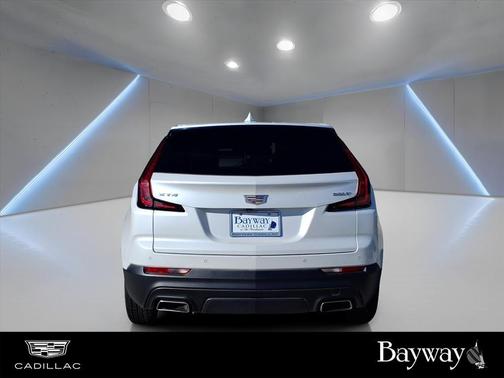 2022 Cadillac XT4 Luxury