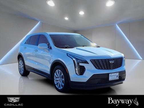 2022 Cadillac XT4 Luxury