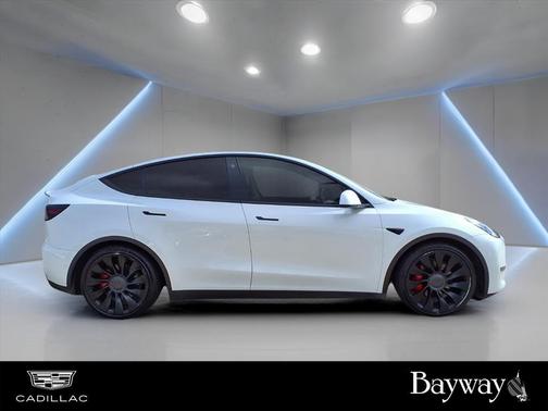 2022 Tesla Model Y Performance