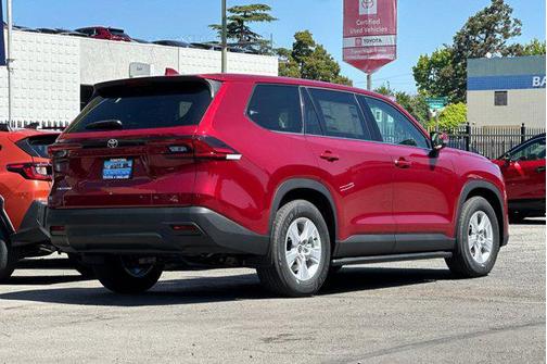 2025 Toyota Grand Highlander Hybrid Nightshade Edition