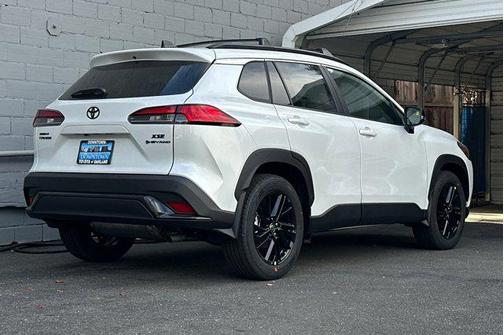 2026 Toyota Corolla Hybrid SE