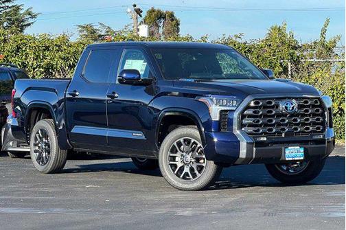 2024 Toyota Tundra Hybrid Platinum