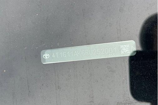 2024 Toyota Camry SE