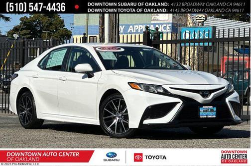 2024 Toyota Camry SE