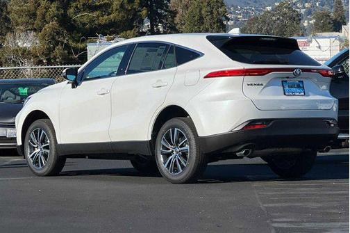 2024 Toyota Venza LE
