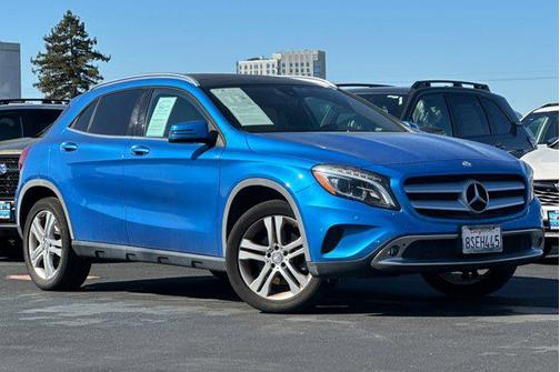 2017 Mercedes-Benz GLA 250 Base