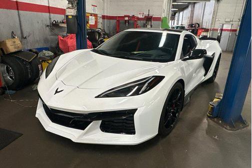 Arctic White 2024 Chevrolet Corvette Z06