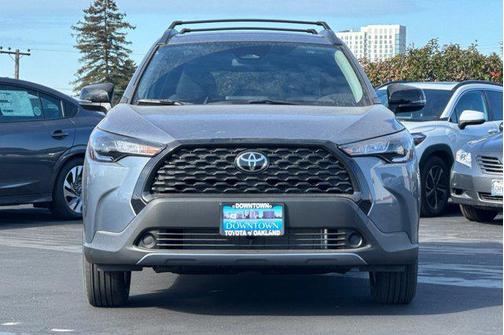 2025 Toyota Corolla Cross LE