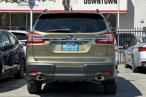 Autumn Green Metallic 2026 Subaru Ascent Touring 7-Passenger