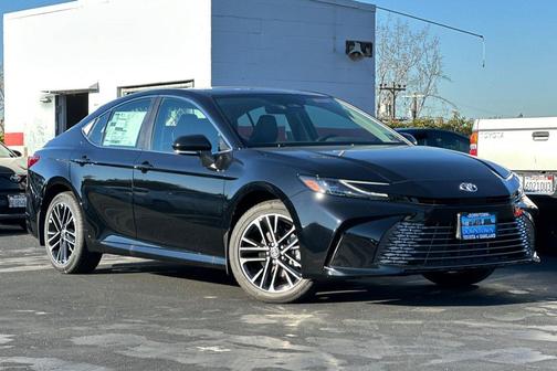 Midnight Black Metallic 2026 Toyota Camry XLE