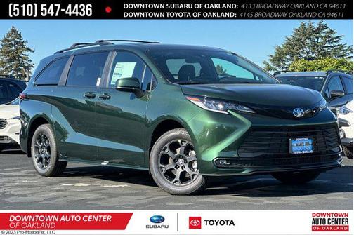 2025 Toyota Sienna Woodland Edition