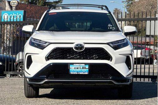 2025 Toyota RAV4 Hybrid SE