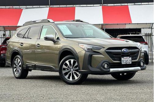 2023 Subaru Outback Touring