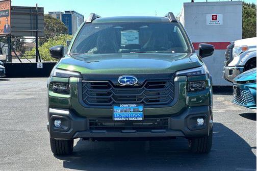 Deep Emerald Green Pearl 2026 Subaru Outback Touring XT