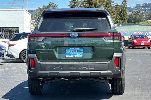 Deep Emerald Green Pearl 2026 Subaru Outback Touring XT