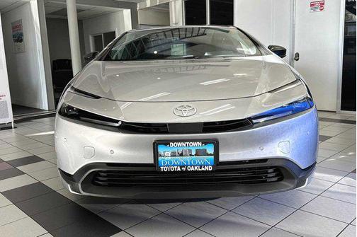 2024 Toyota Prius LE