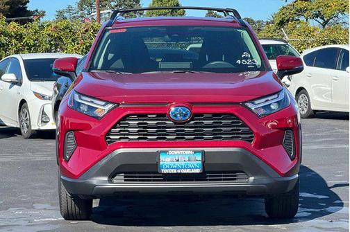 2024 Toyota RAV4 Hybrid LE