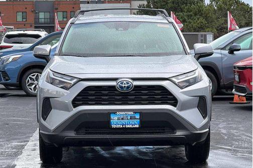 2024 Toyota RAV4 Hybrid LE
