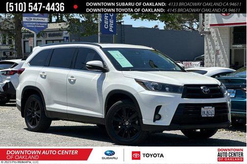 Blizzard Pearl 2019 Toyota Highlander SE