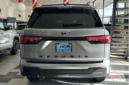 2024 Toyota Sequoia SR5