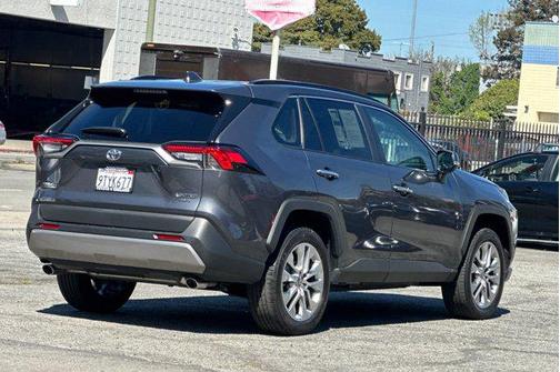 2025 Toyota RAV4 Limited