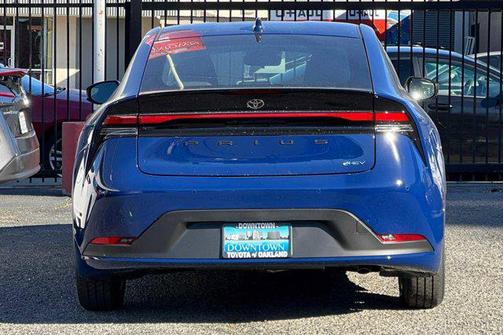 2024 Toyota Prius LE
