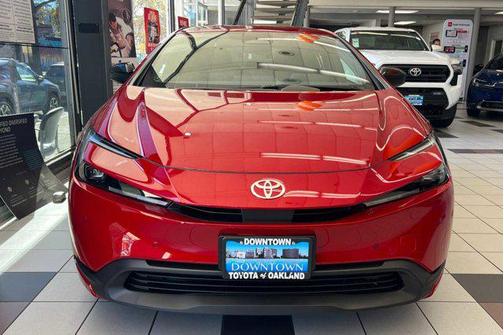 2024 Toyota Prius LE