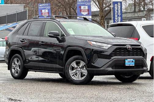 2025 Toyota RAV4 Hybrid LE