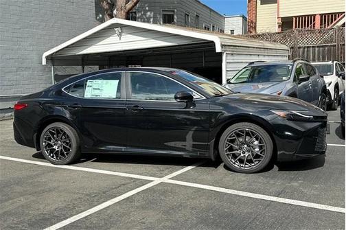 2025 Toyota Camry XLE