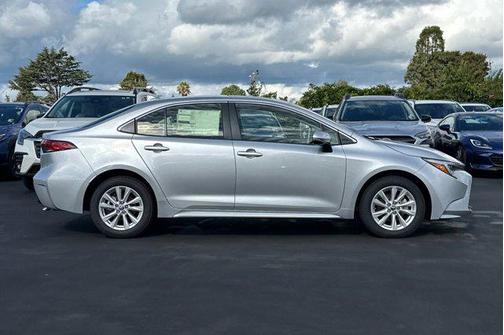 2026 Toyota Corolla Hybrid XLE