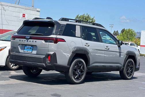 River Rock Pearl 2026 Subaru Outback Limited