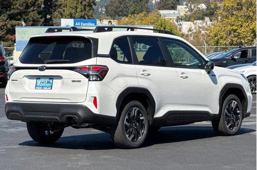 2025 Subaru Forester Hybrid Premium