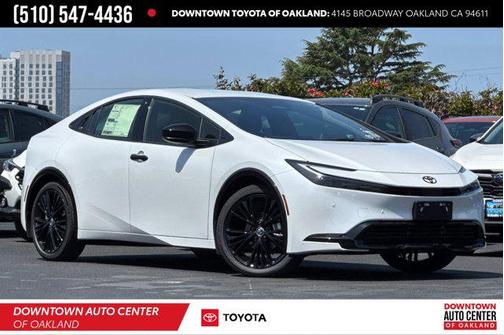 2025 Toyota Prius L