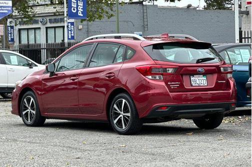 Crimson Red Pearl 2022 Subaru Impreza Premium