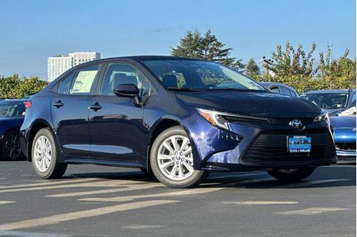 2026 Toyota Corolla Hybrid LE