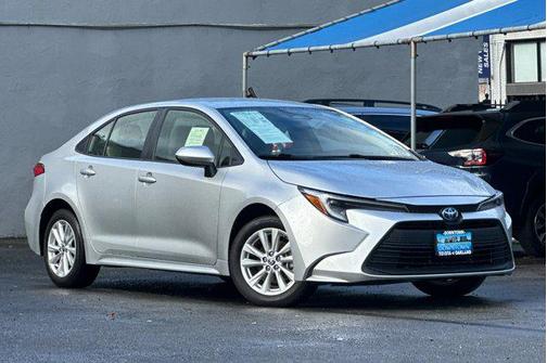 2024 Toyota Corolla Hybrid LE