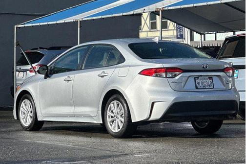 2024 Toyota Corolla Hybrid LE