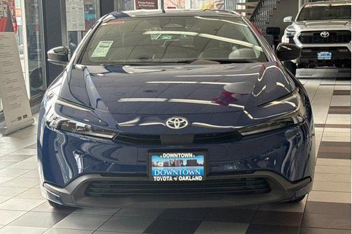 2024 Toyota Prius LE