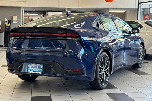 2024 Toyota Prius XLE