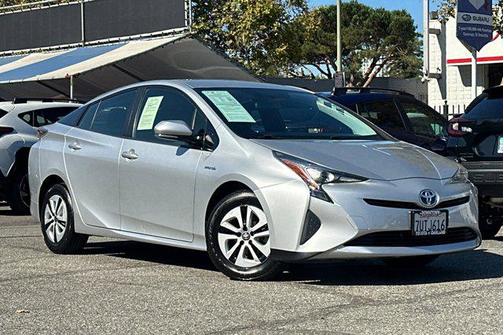 2016 Toyota Prius Two Eco