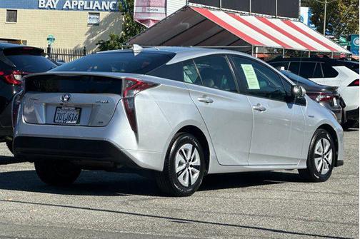 2016 Toyota Prius Two Eco