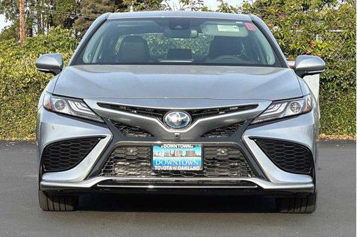 2024 Toyota Camry Hybrid SE