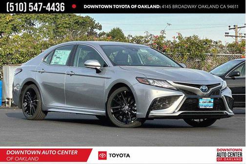 2024 Toyota Camry Hybrid SE